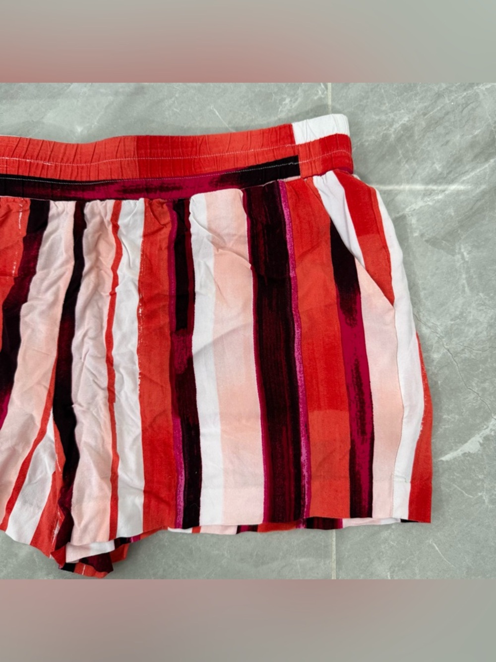 Women’s APT. 9 Mid Rise Striped Elastic Waist Casual Shorts Pockets Rayon Large - Picture 3 of 16